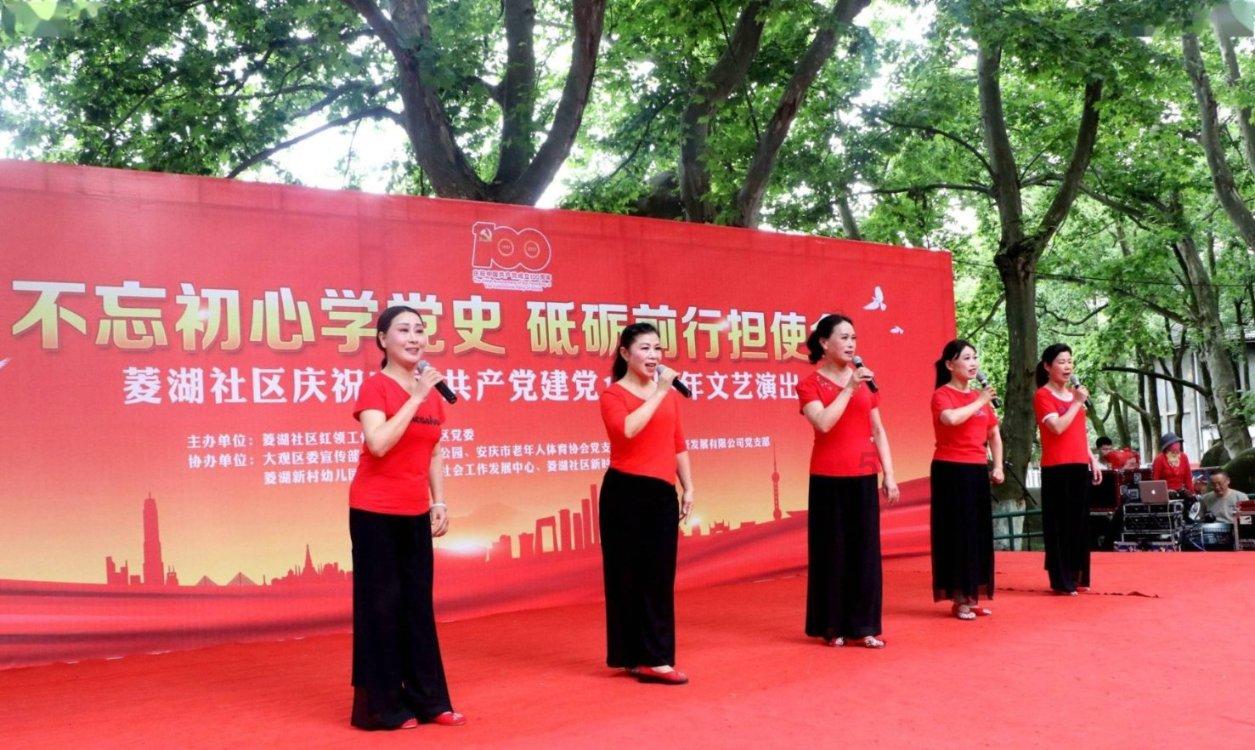 《总理与将军》之许光达!装甲兵司令,儿子用听诊器与父亲谈话